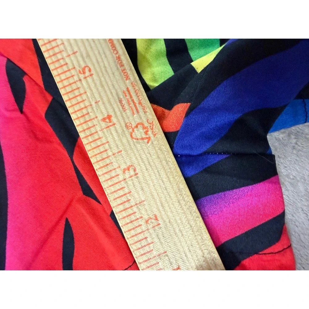 Royal & Awesome Mens Rainbow Zebra Golf Shorts size 38 Multi Color Stretch EUC‎